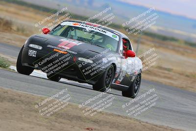 media/Sep-30-2023-24 Hours of Lemons (Sat) [[2c7df1e0b8]]/Track Photos/10am (Star Mazda)/